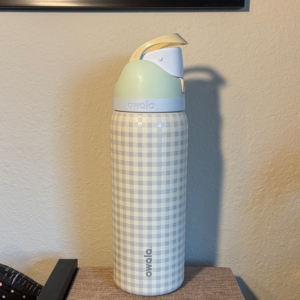 Owala Picnic Perfection 32oz